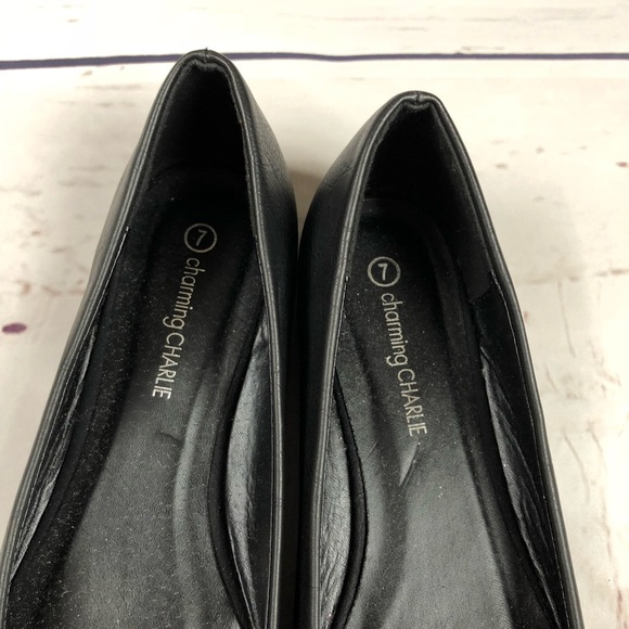 Charming Charlie’s Bow Flats - Picture 5 of 7